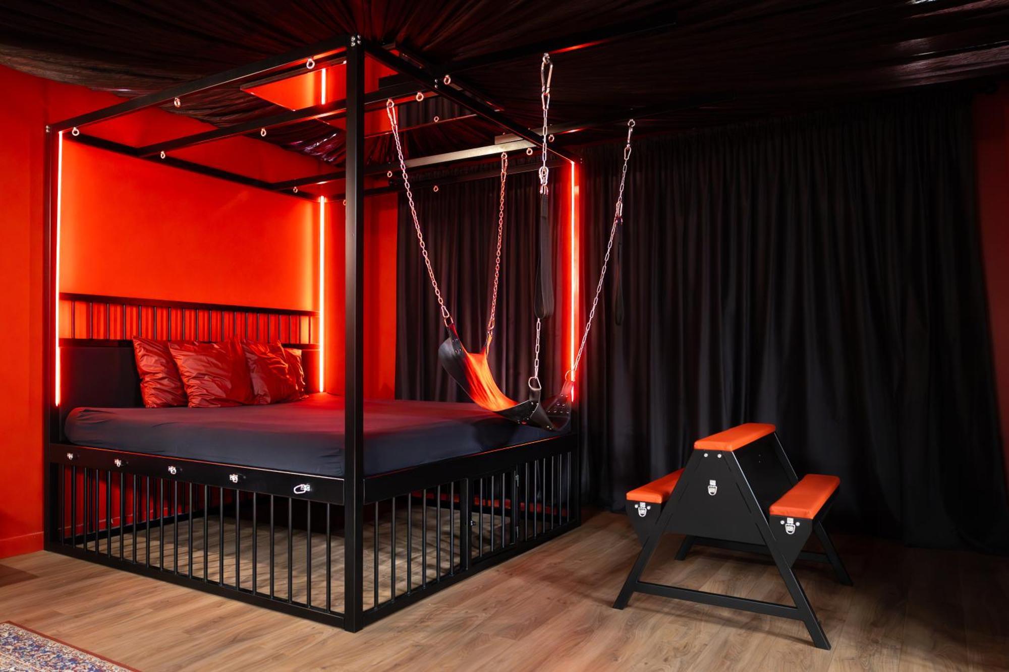 Bdsm Red Apartments Vilnius Exterior photo